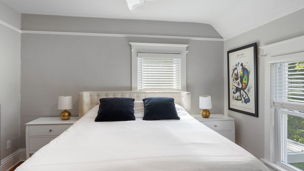 Photo of Bedroom in Fontana-on-Geneva Lake