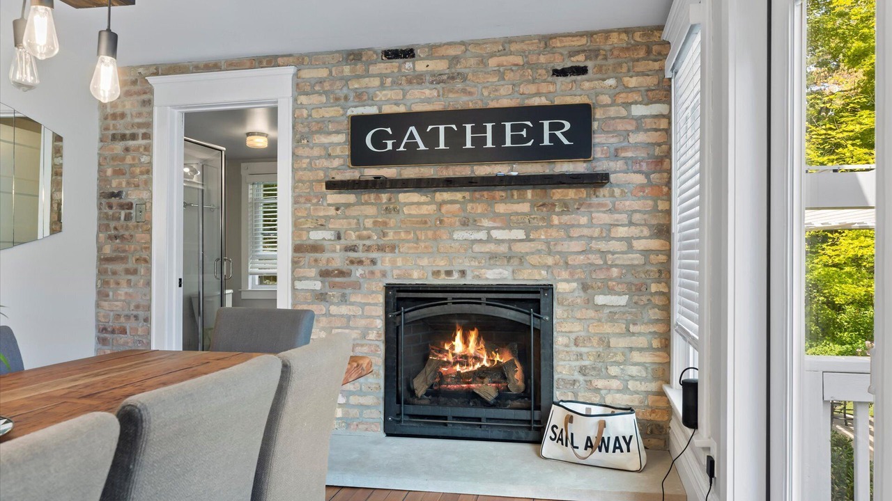 Photo of Livingroom in Fontana-on-Geneva Lake