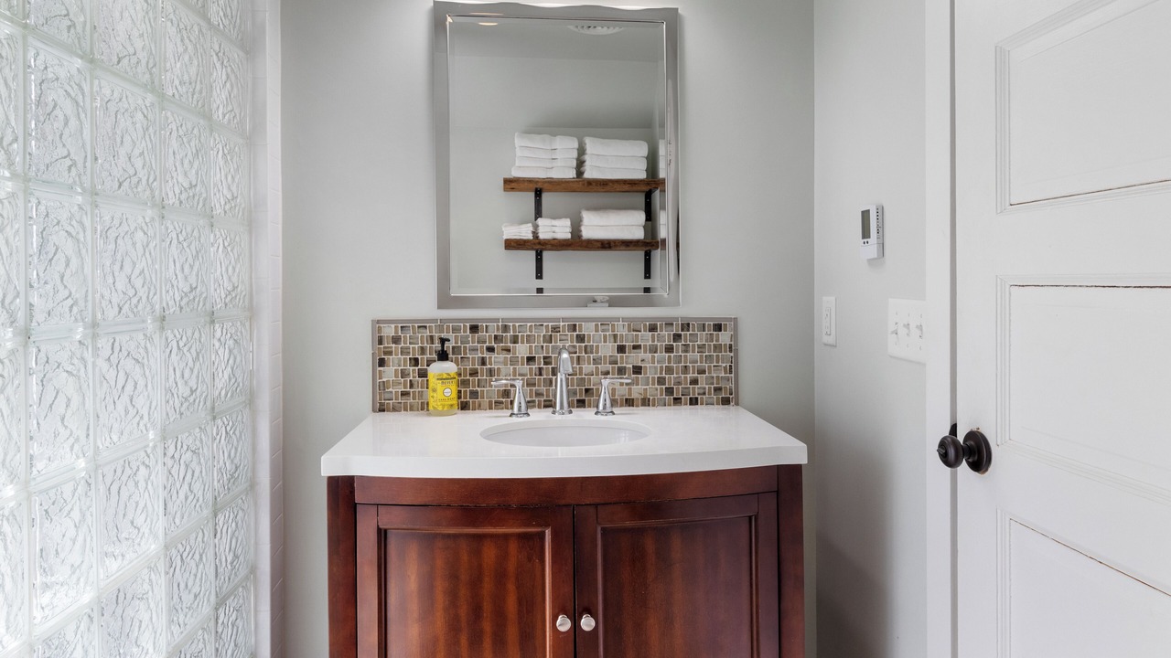 Photo of Bathroom in Fontana-on-Geneva Lake