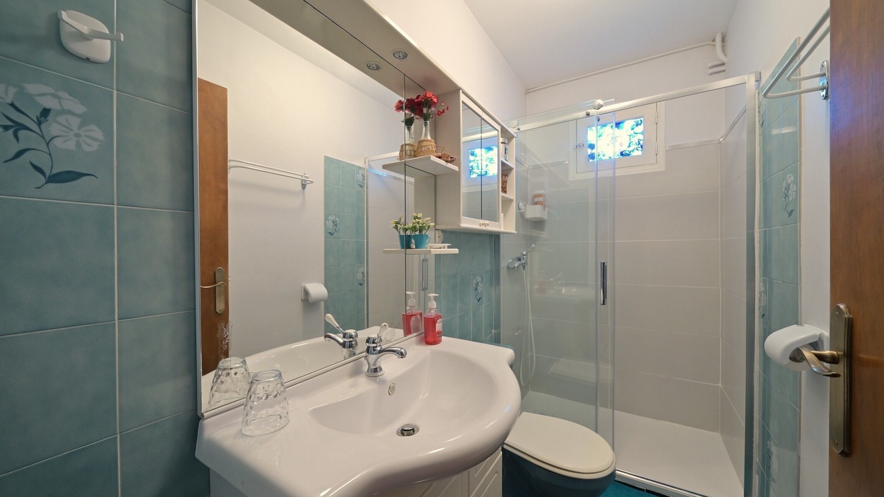 Photo of Bathroom in Bagneres-de-Luchon