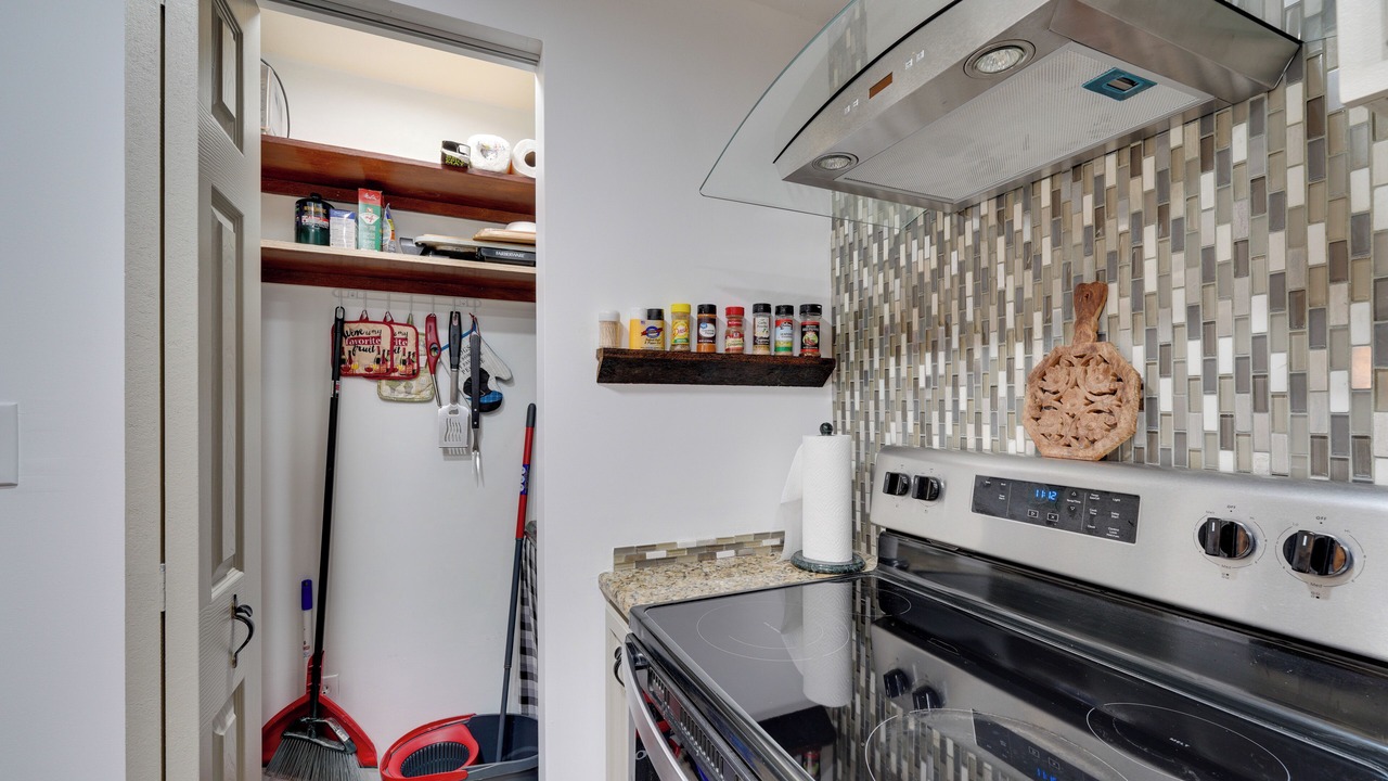 Photo of Kitchen in Black Creek