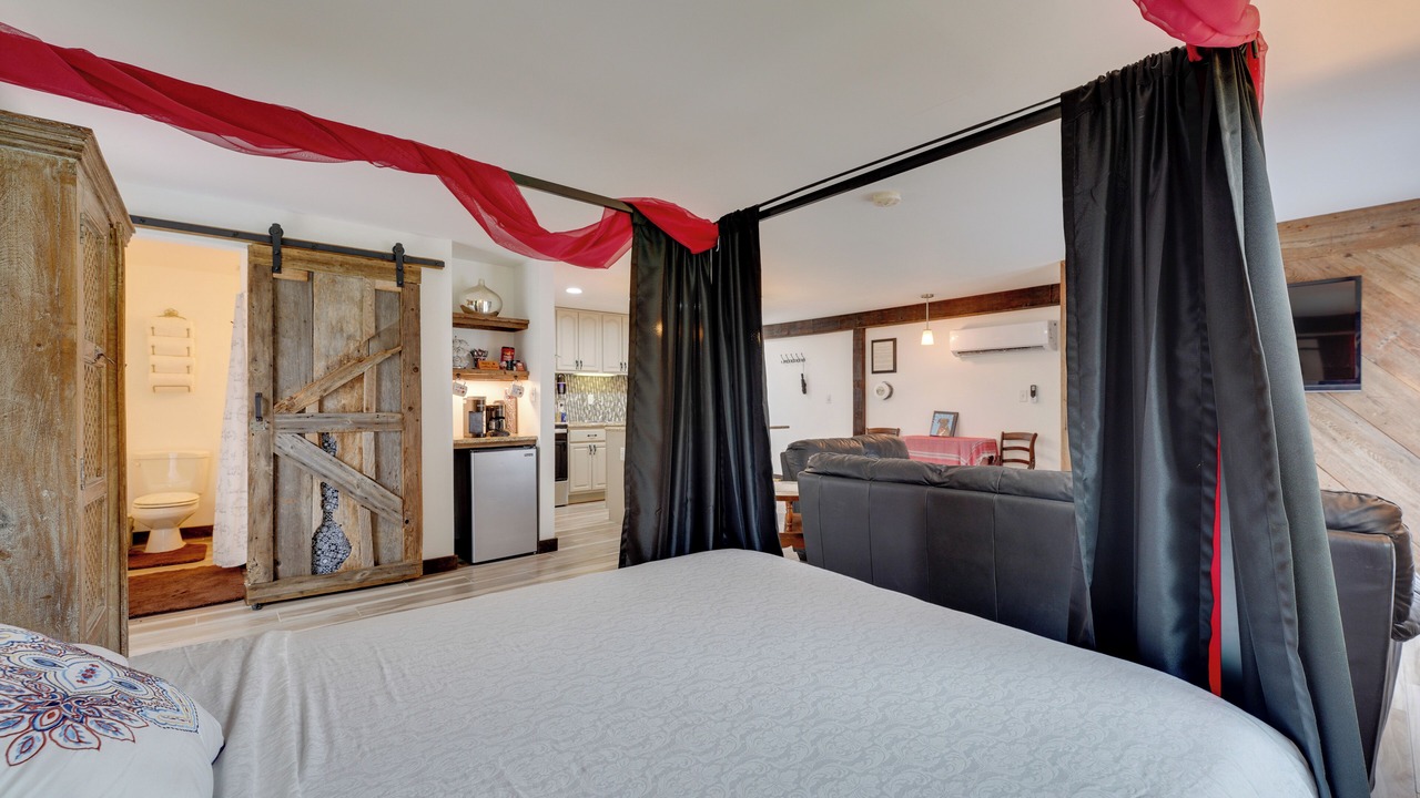 Photo of Bedroom in Black Creek