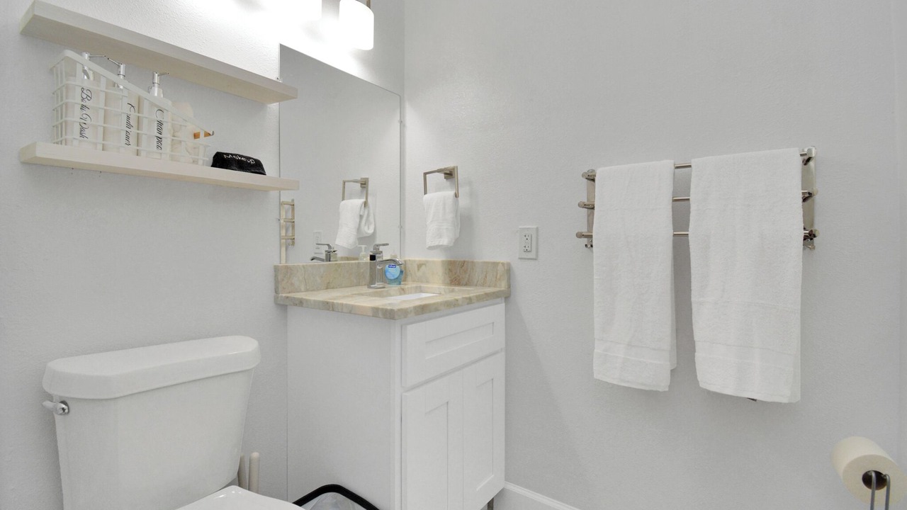 Photo of Bathroom in South Central Houston