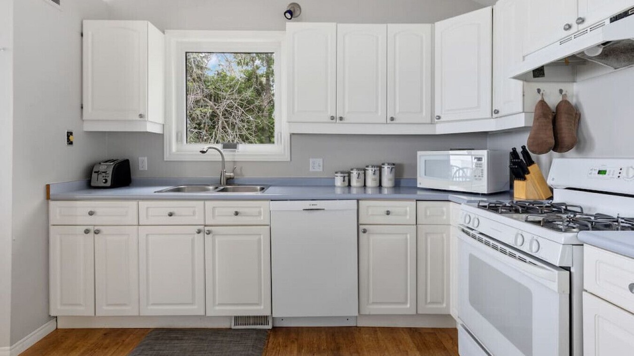 Photo of Kitchen in Meaford