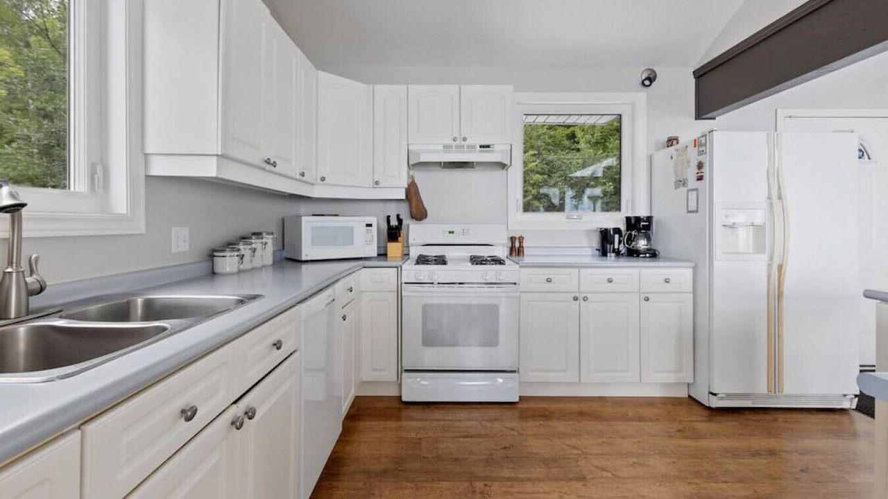 Photo of Kitchen in Meaford