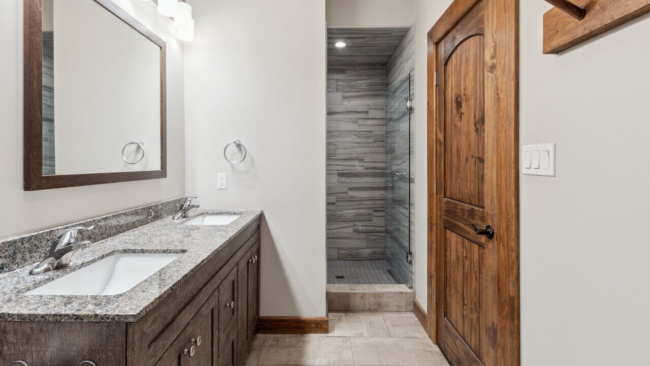 Photo of Bathroom in The Blue Mountains