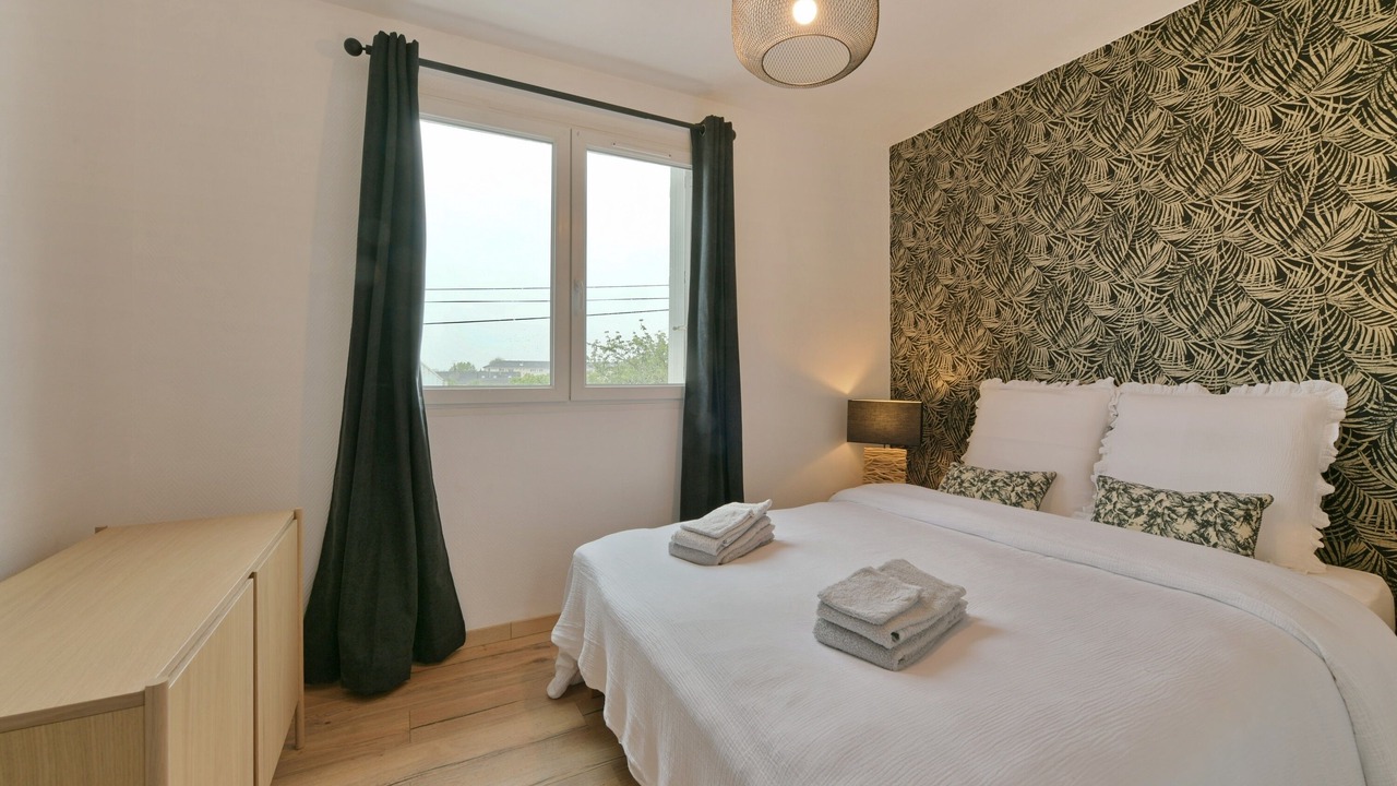 Photo of Bedroom in Carentan