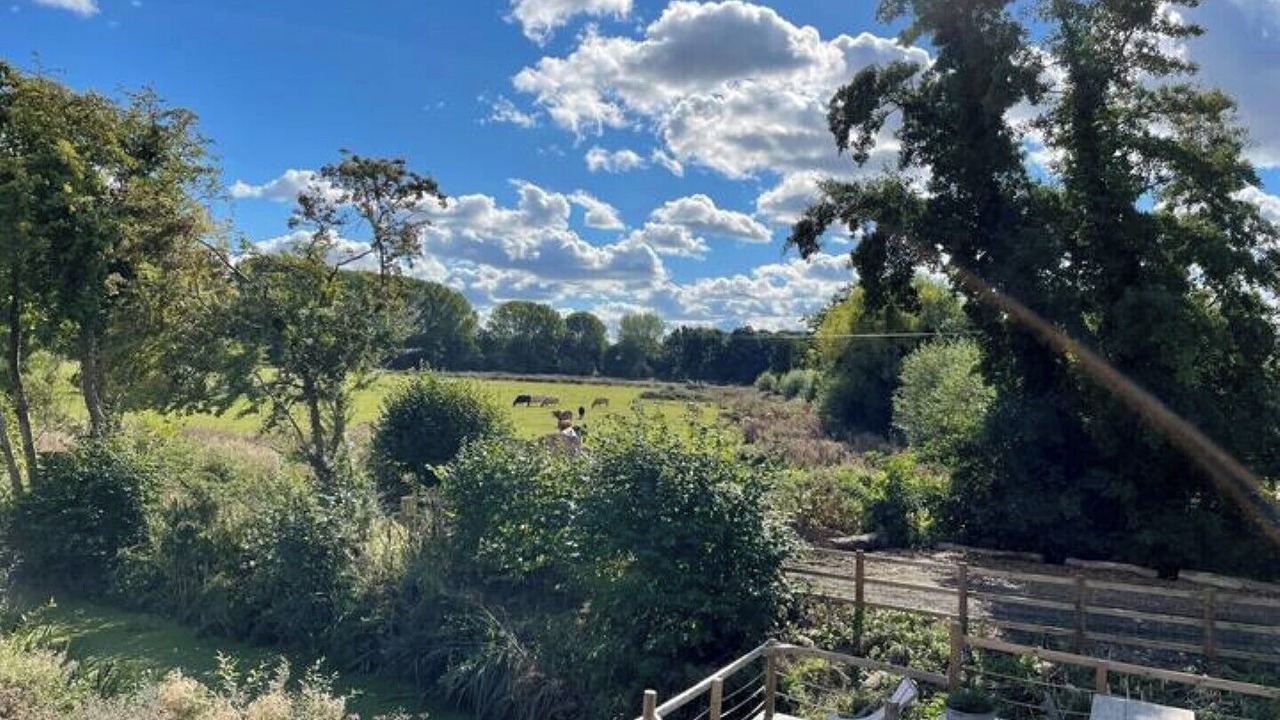 Photo of Outdoor in Harvington