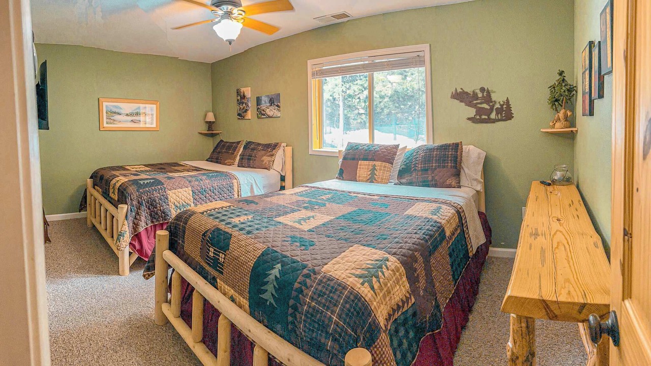 Photo of Bedroom in Sierra Cedars