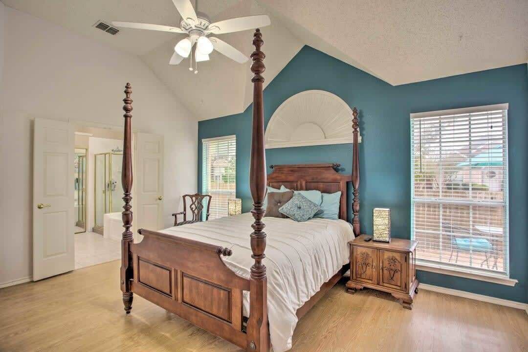 Photo of Bathroom in Rowlett