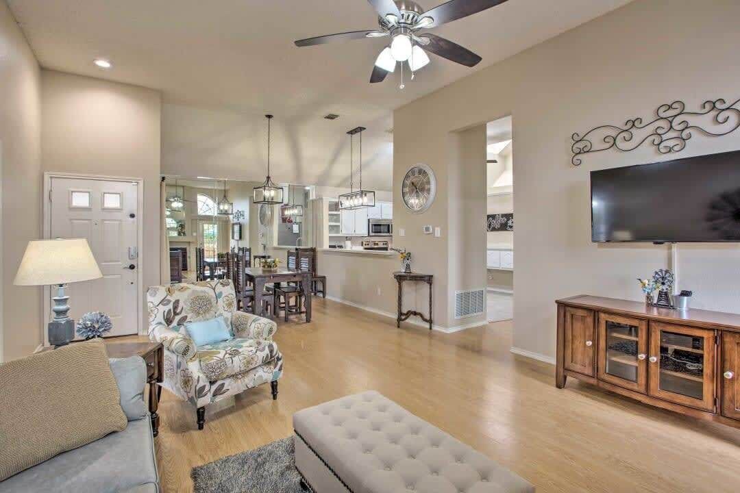 Photo of Livingroom in Rowlett