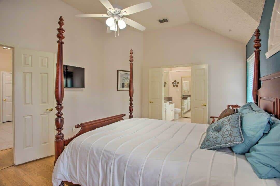 Photo of Bedroom in Rowlett