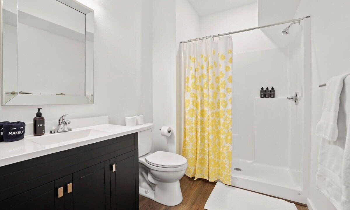 Photo of Bathroom in Sylvan Shores