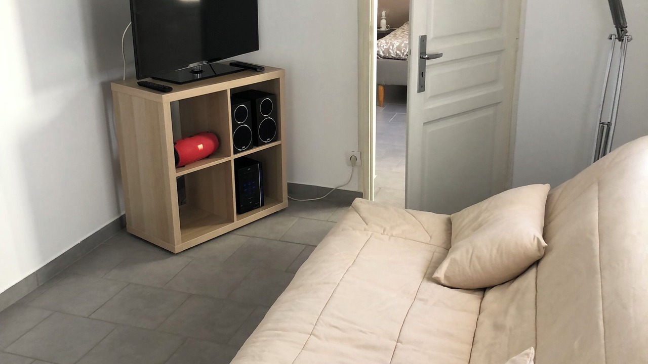 Photo of Bedroom in Sorgues