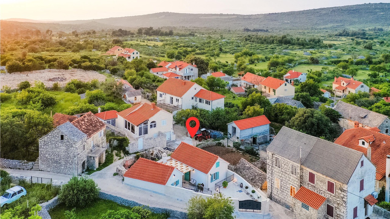Photo of Others in Dracevica
