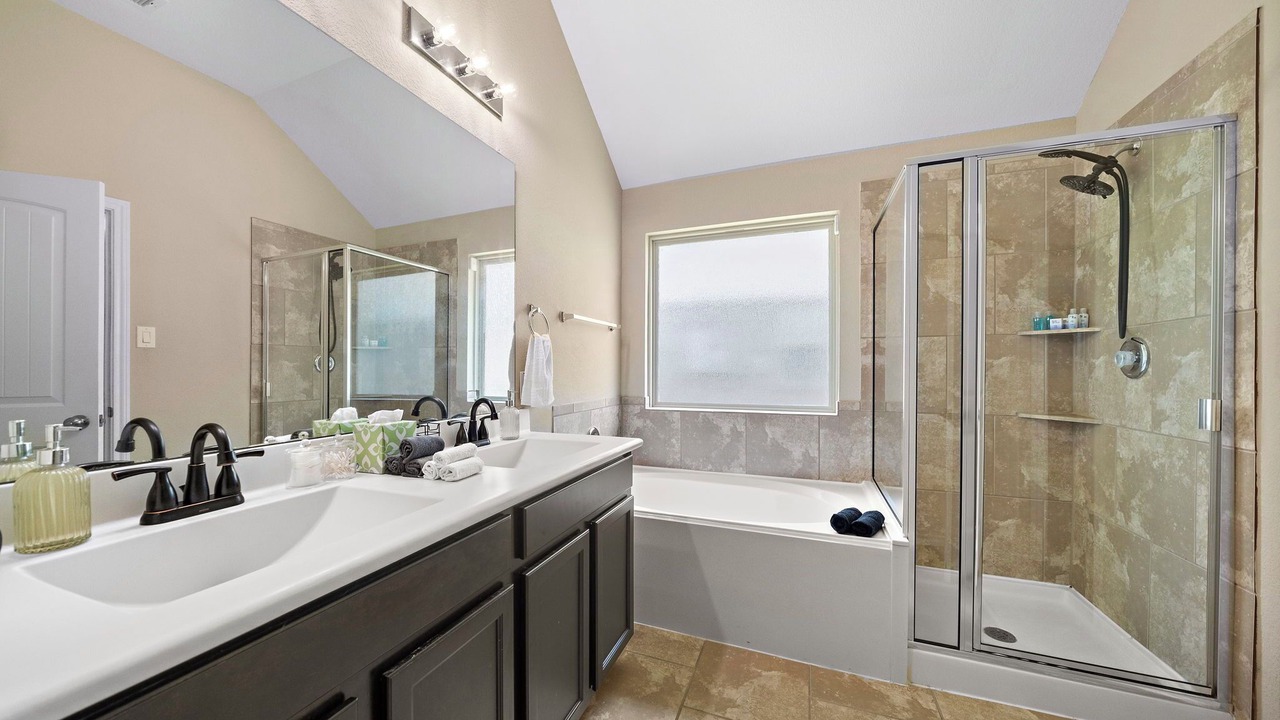 Photo of Bathroom in Humble