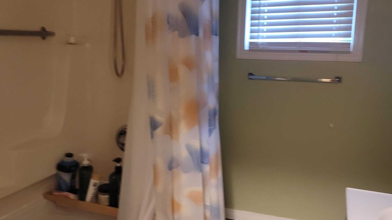 Photo of Bathroom in Chatham-Kent