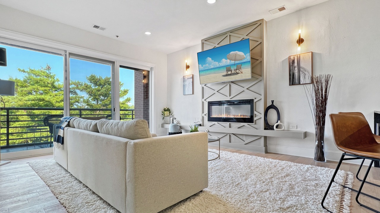 Photo of Livingroom in Cornelius