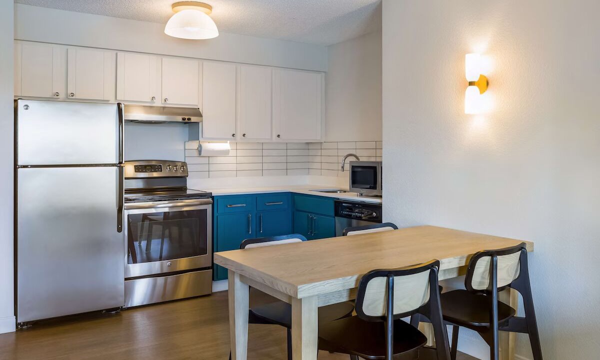 Photo of Others in Oyster Point