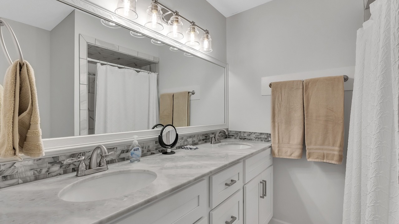 Photo of Bathroom in Kings Grant