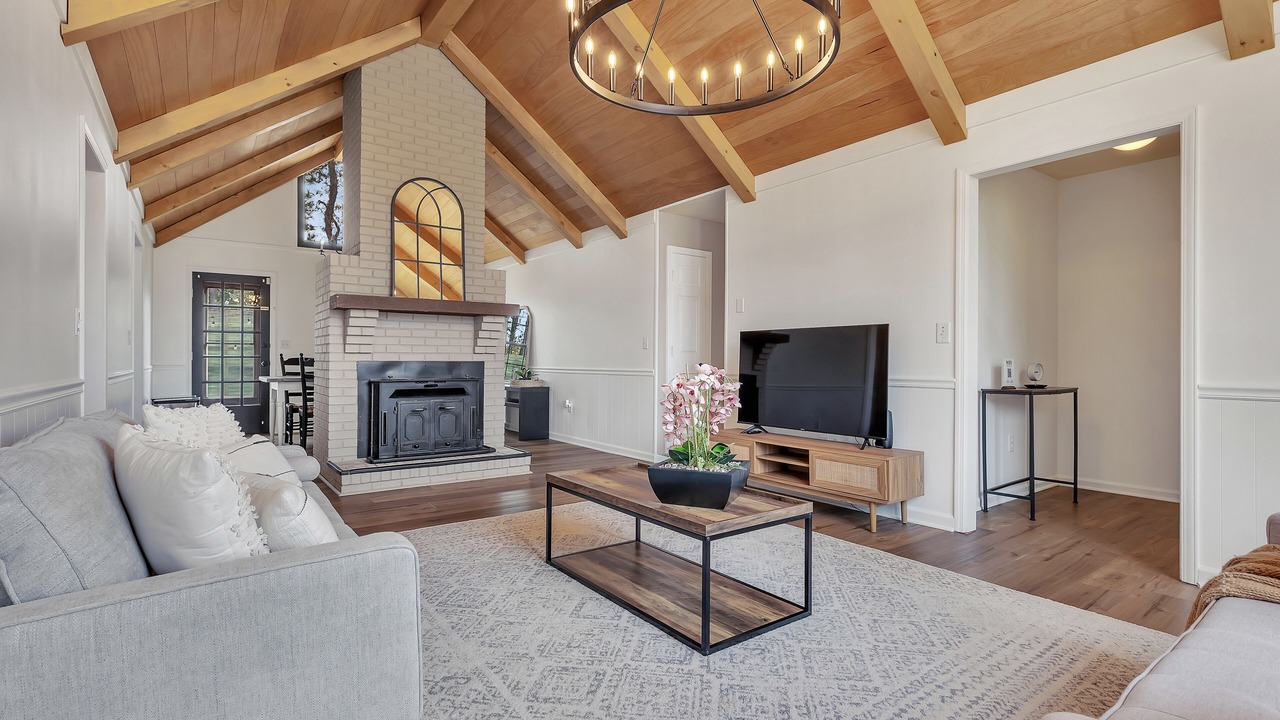 Photo of Livingroom in Kings Grant