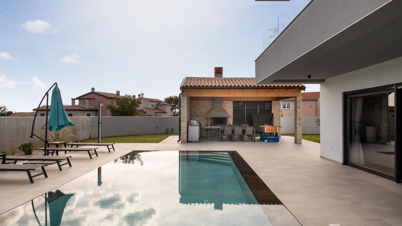 Photo of Outdoor in Rebici