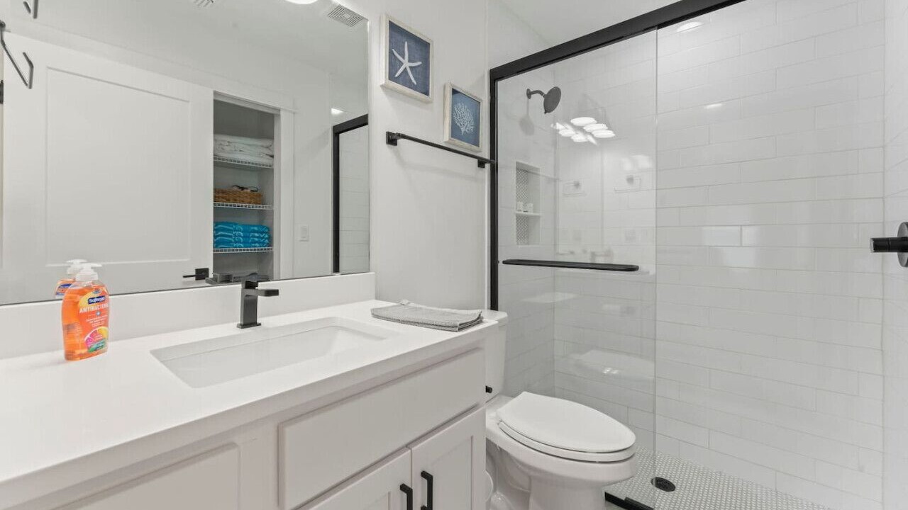 Photo of Bathroom in Jacksonville Beach