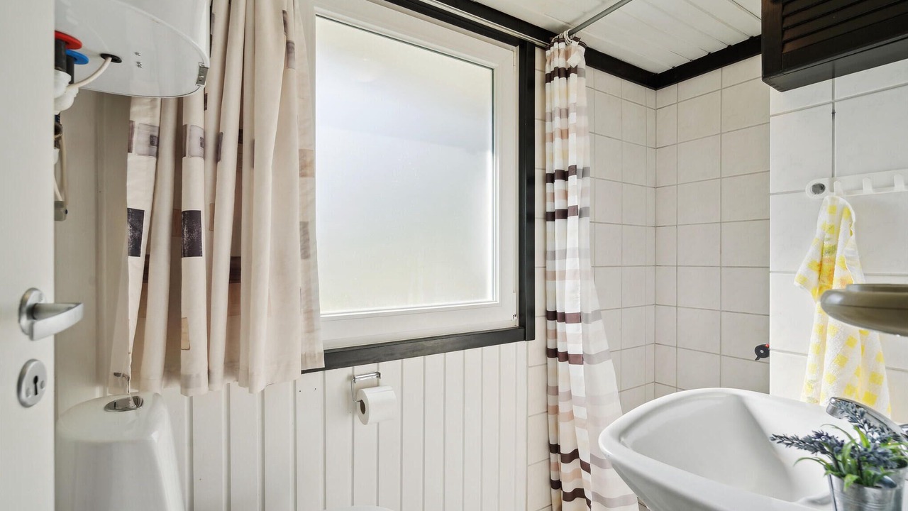 Photo of Bathroom in Hojslev