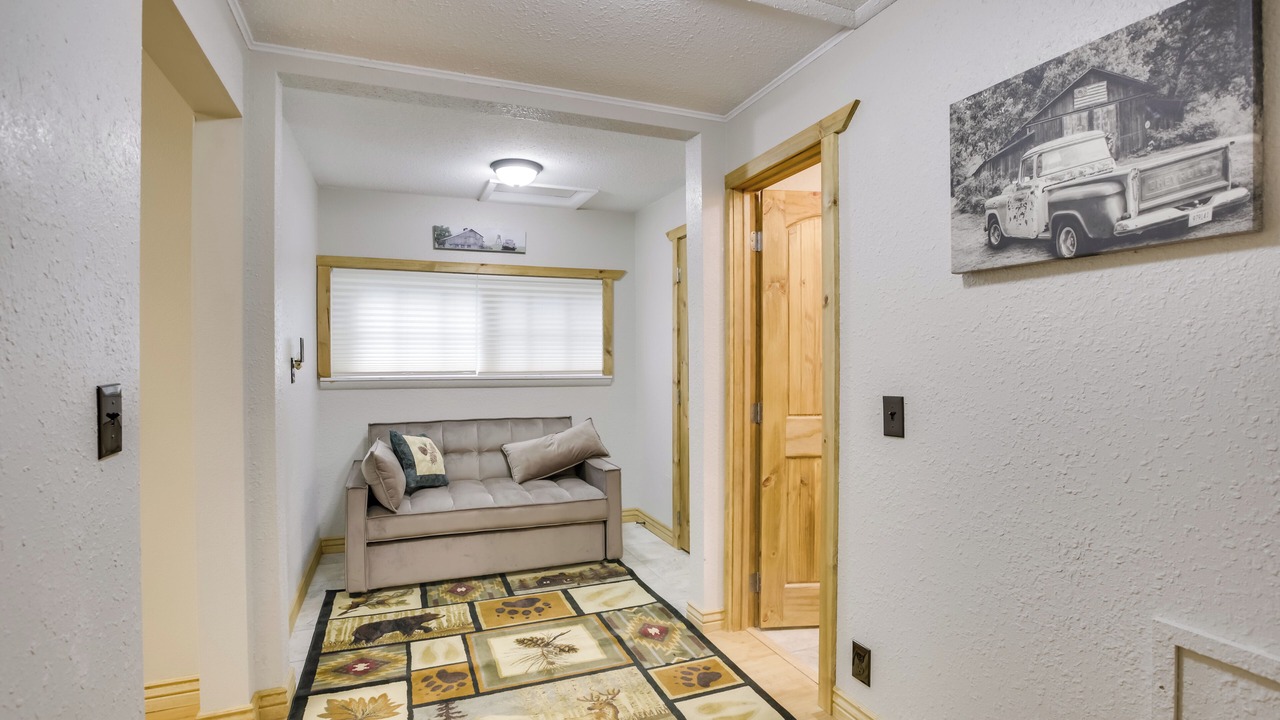 Photo of Bedroom in Ten Sleep