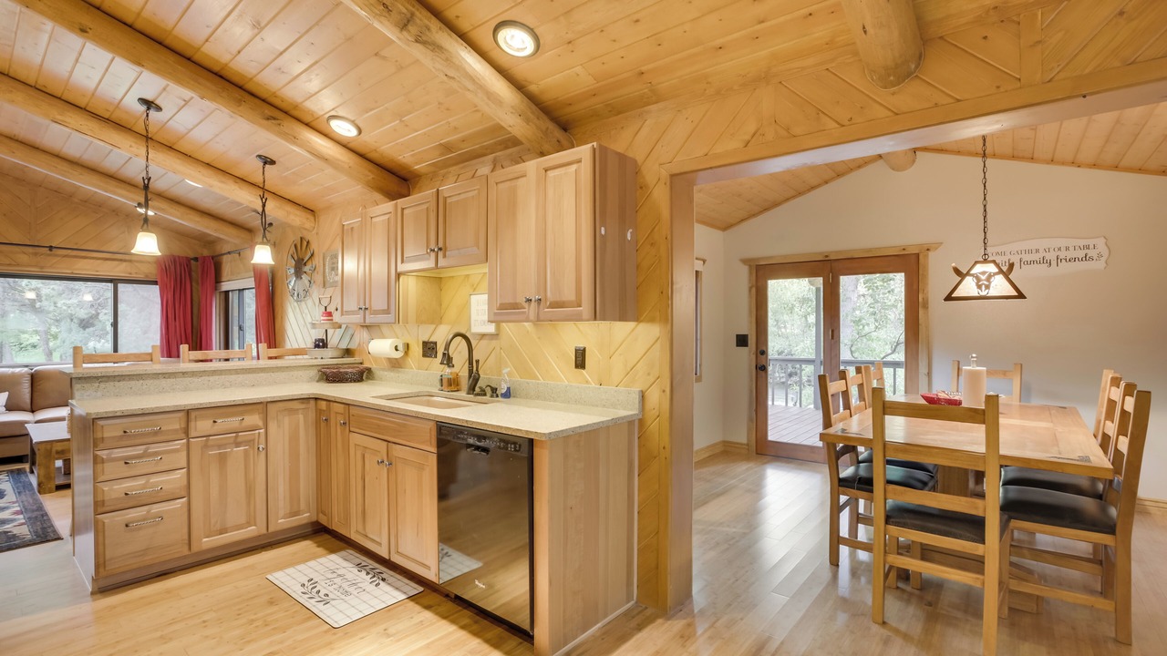 Photo of Kitchen in Ten Sleep