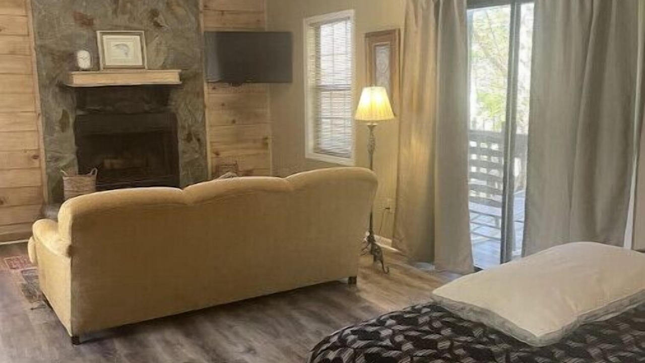 Photo of Bedroom in Helen