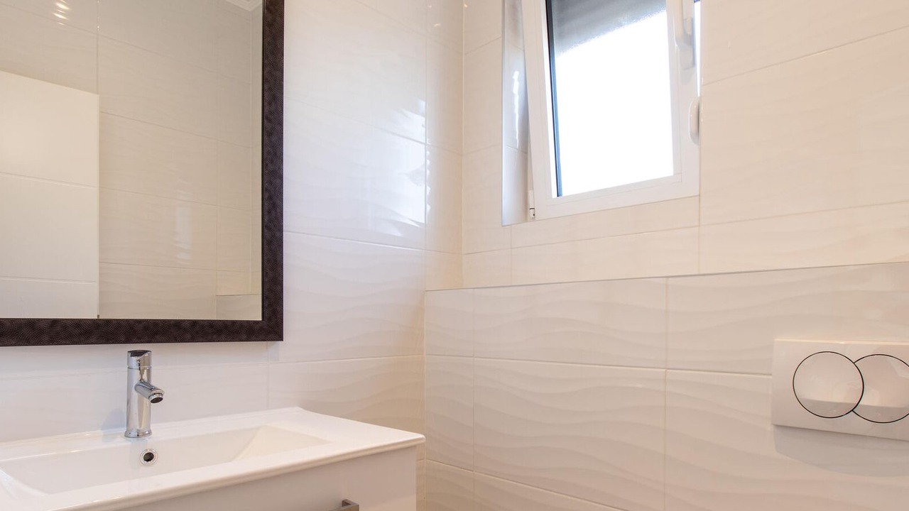 Photo of Bathroom in Seline