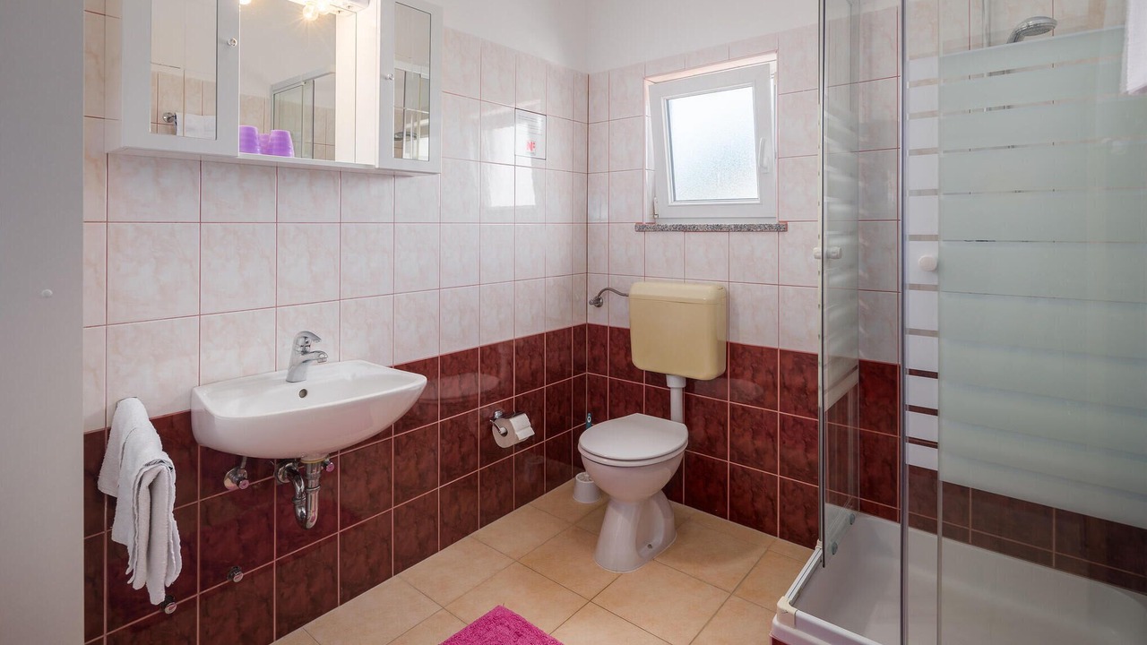 Photo of Bathroom in Mugeba