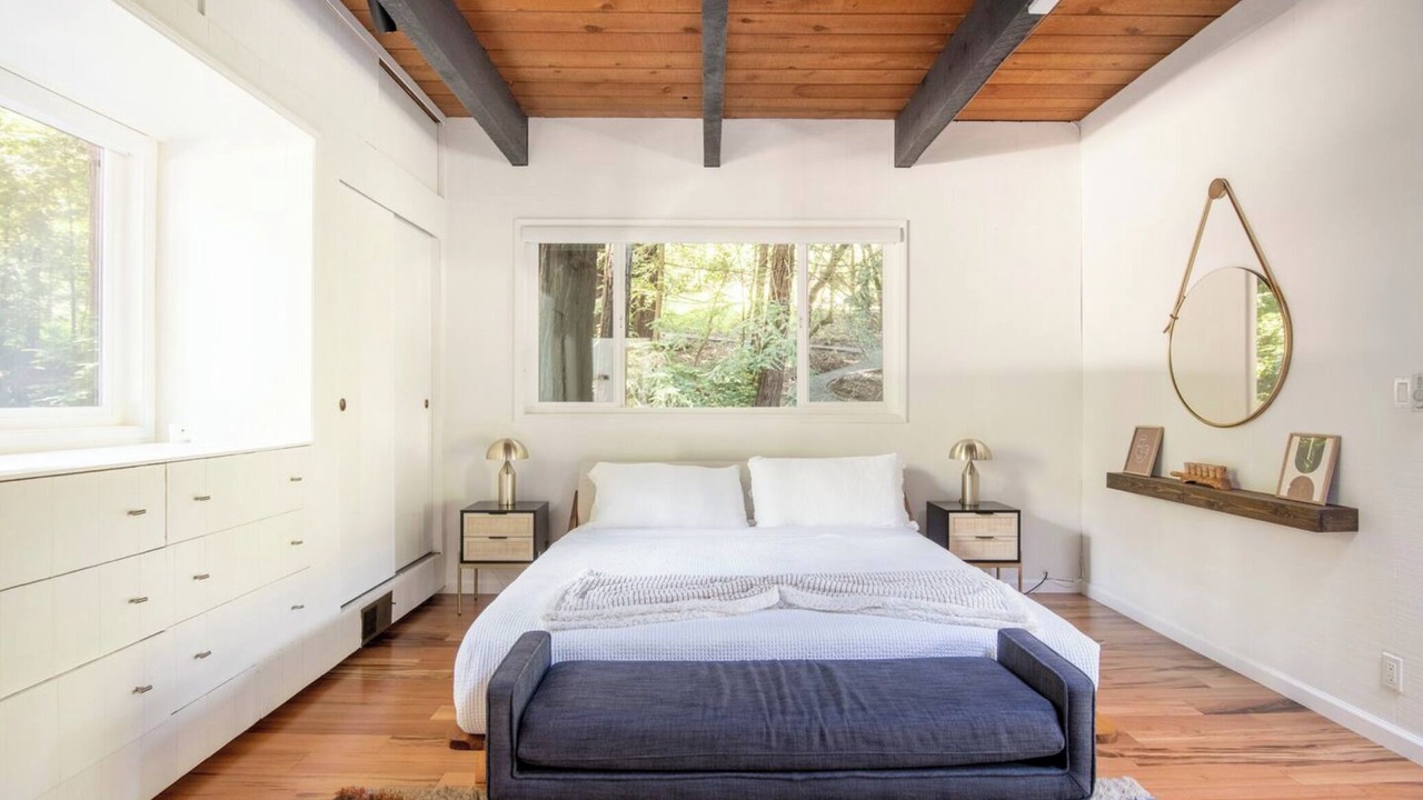 Photo of Bedroom in Redwood City