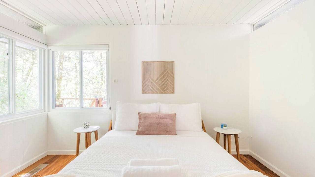 Photo of Bedroom in Redwood City