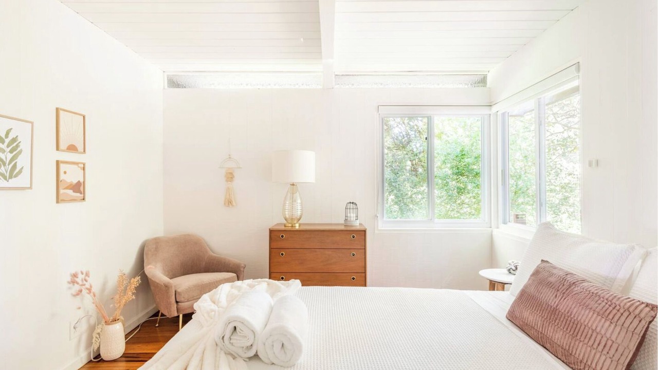 Photo of Bedroom in Redwood City