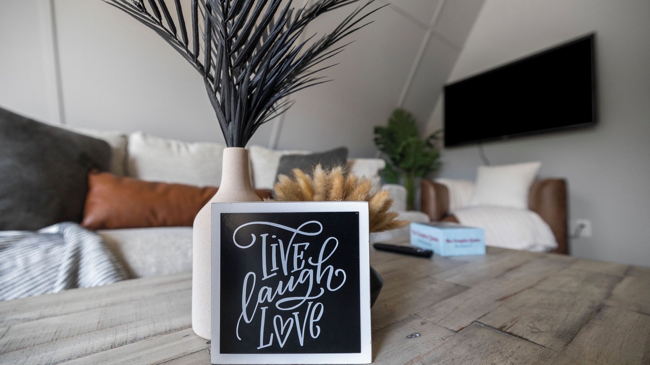 Photo of Others in Lampe