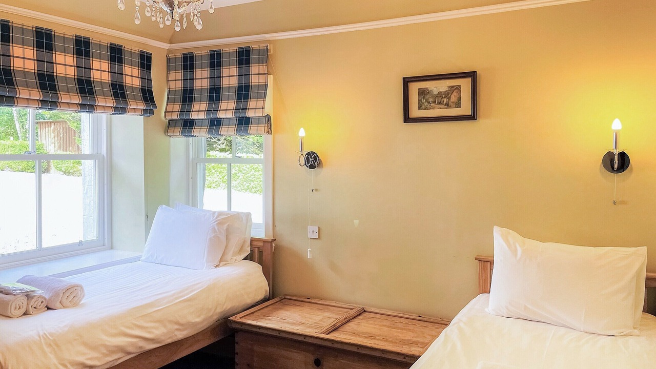 Photo of Others in Clova