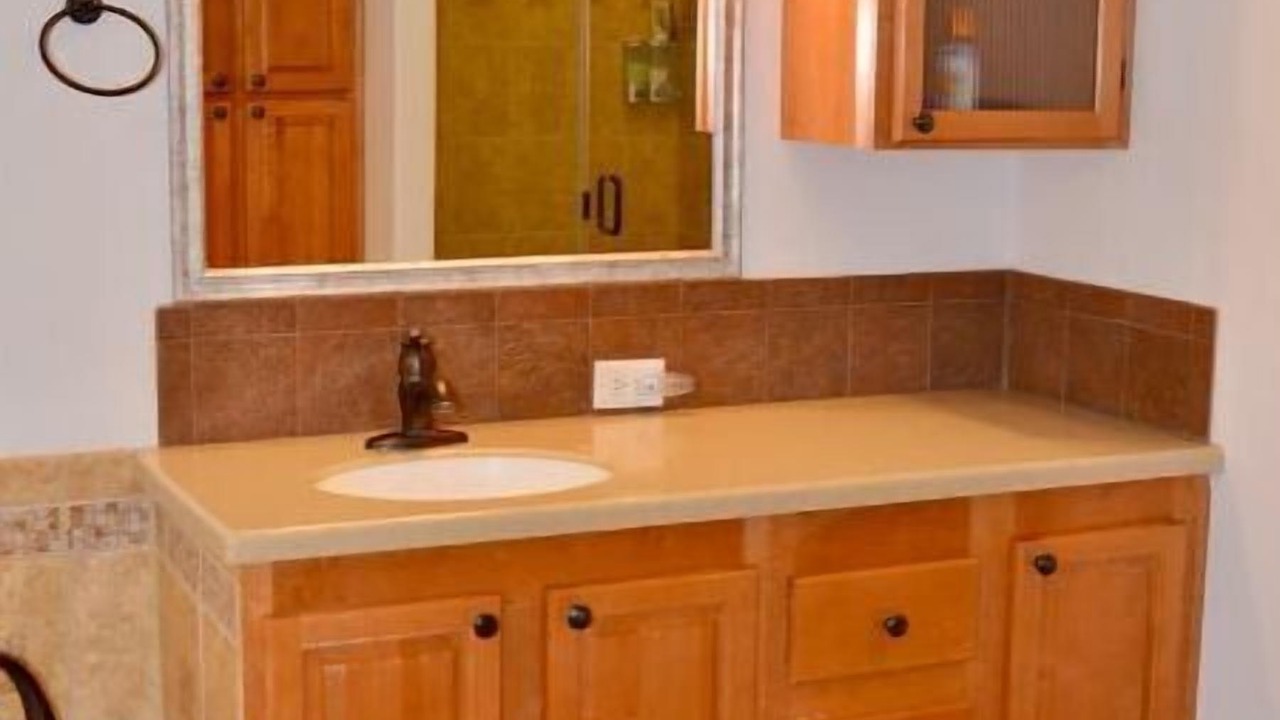 Photo of Bathroom in Davenport