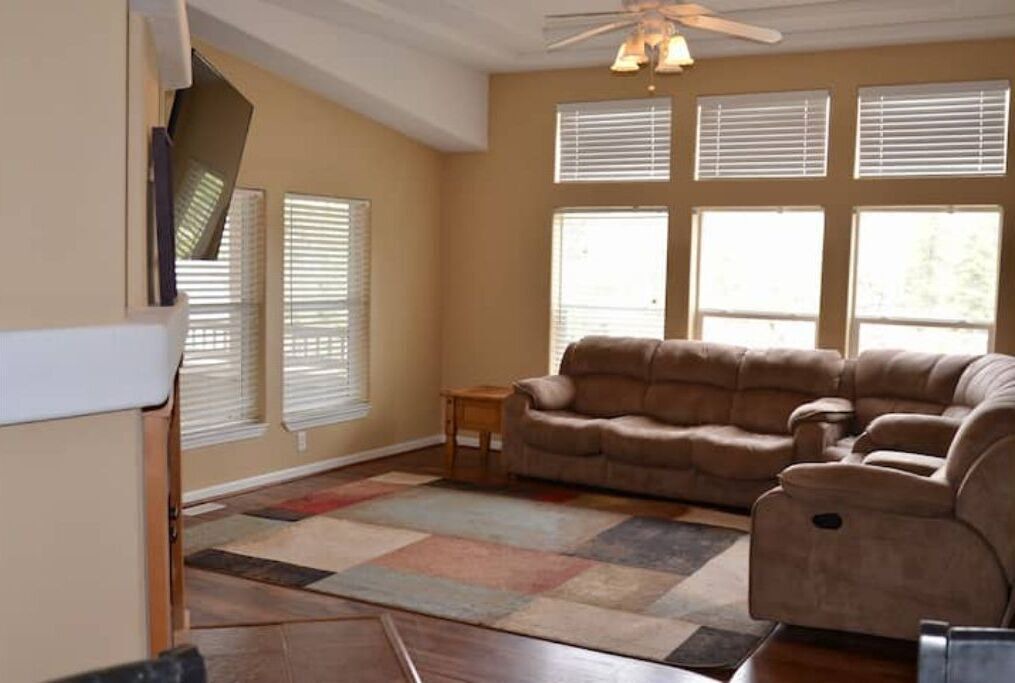 Photo of Livingroom in Davenport