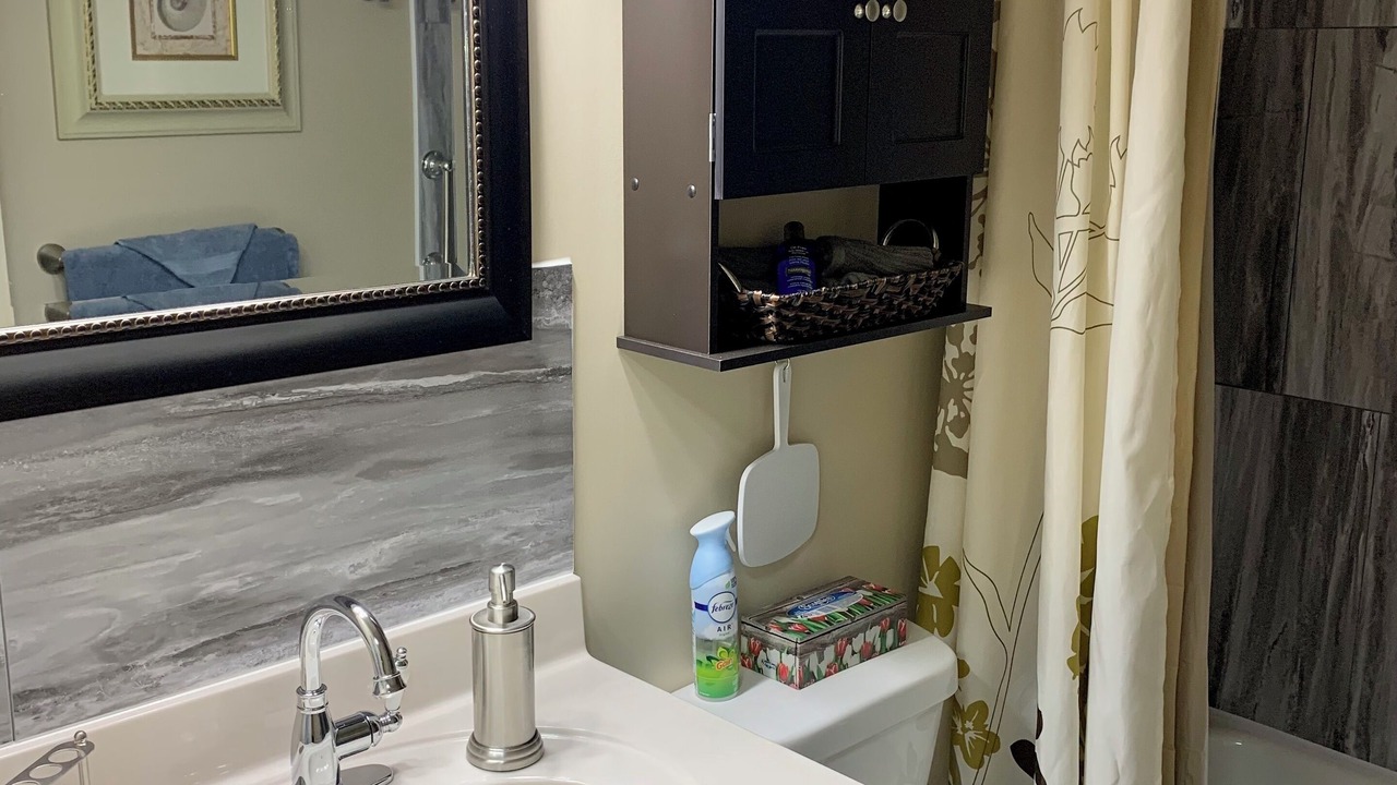 Photo of Bathroom in Thunder Bay