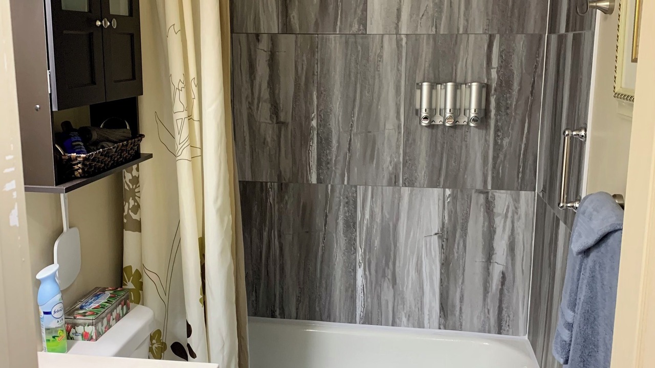 Photo of Bathroom in Thunder Bay