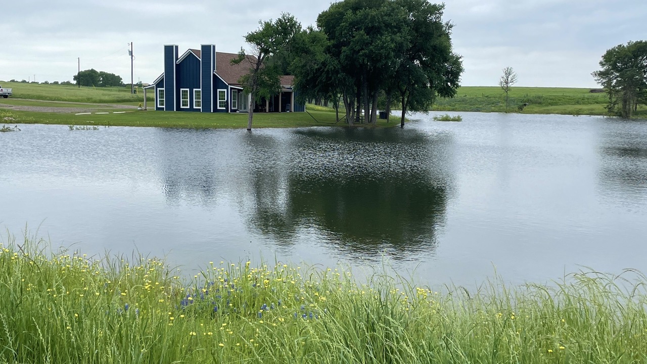 Photo of Others in Riesel