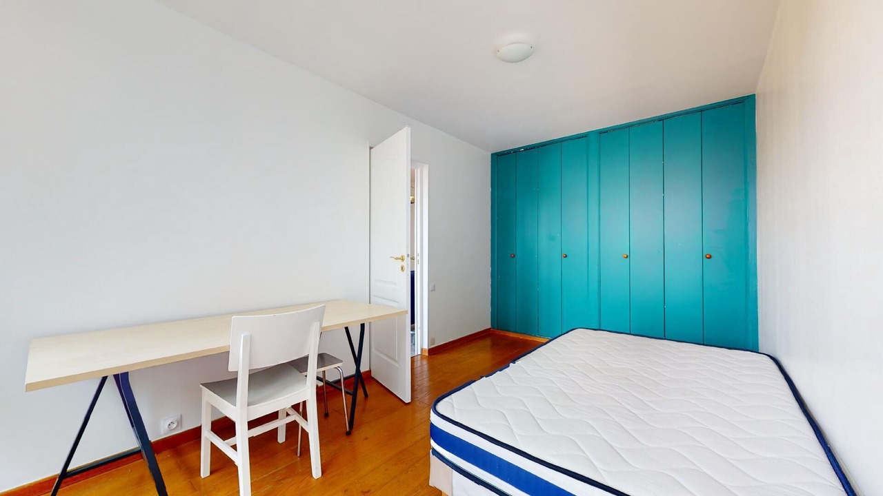 Photo of Bedroom in Cergy