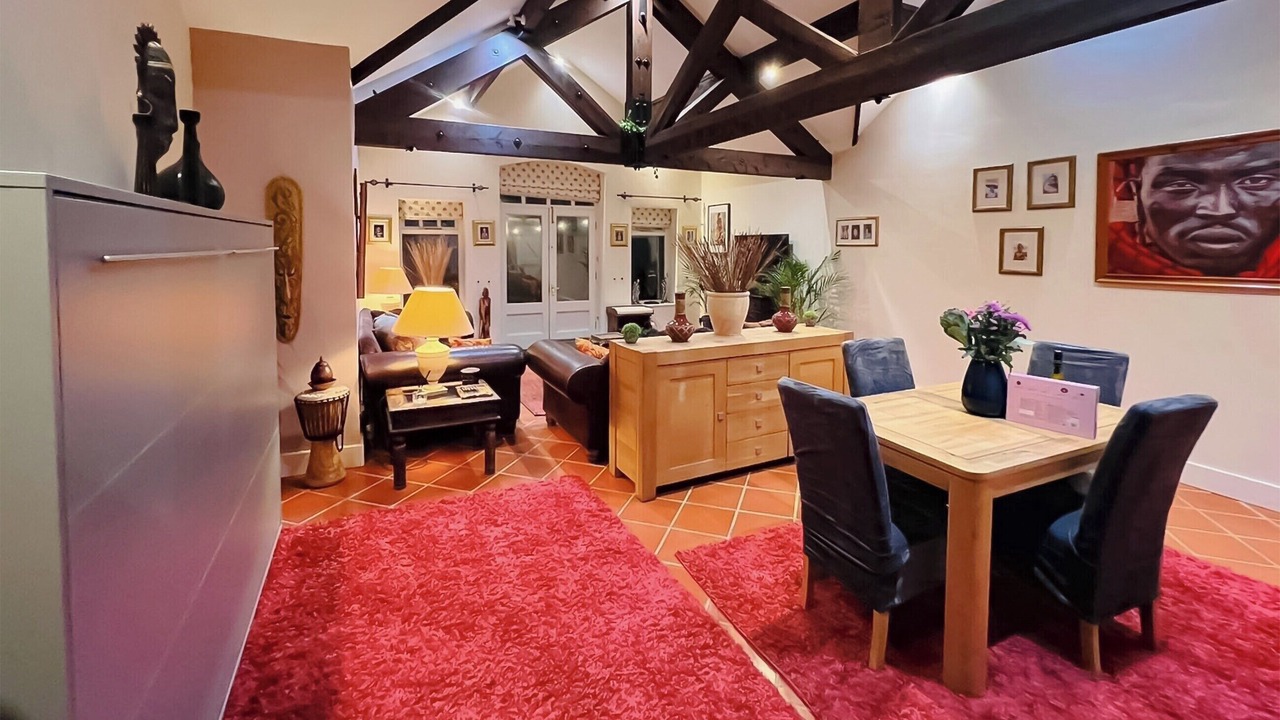 Photo of Others in Sharow