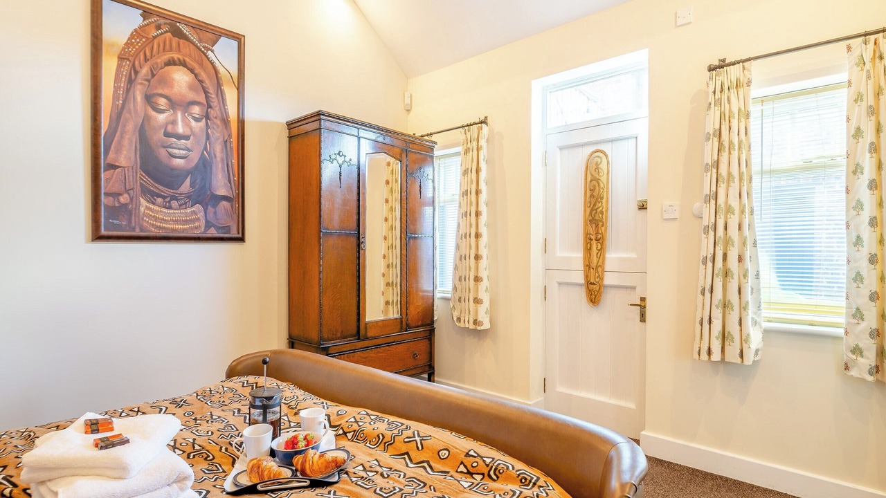 Photo of Others in Sharow