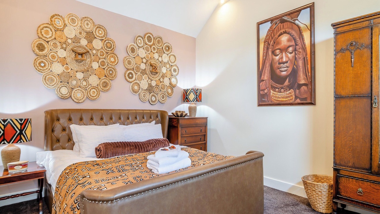 Photo of Others in Sharow