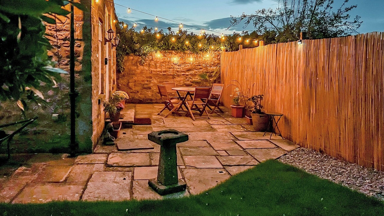 Photo of Others in Sharow