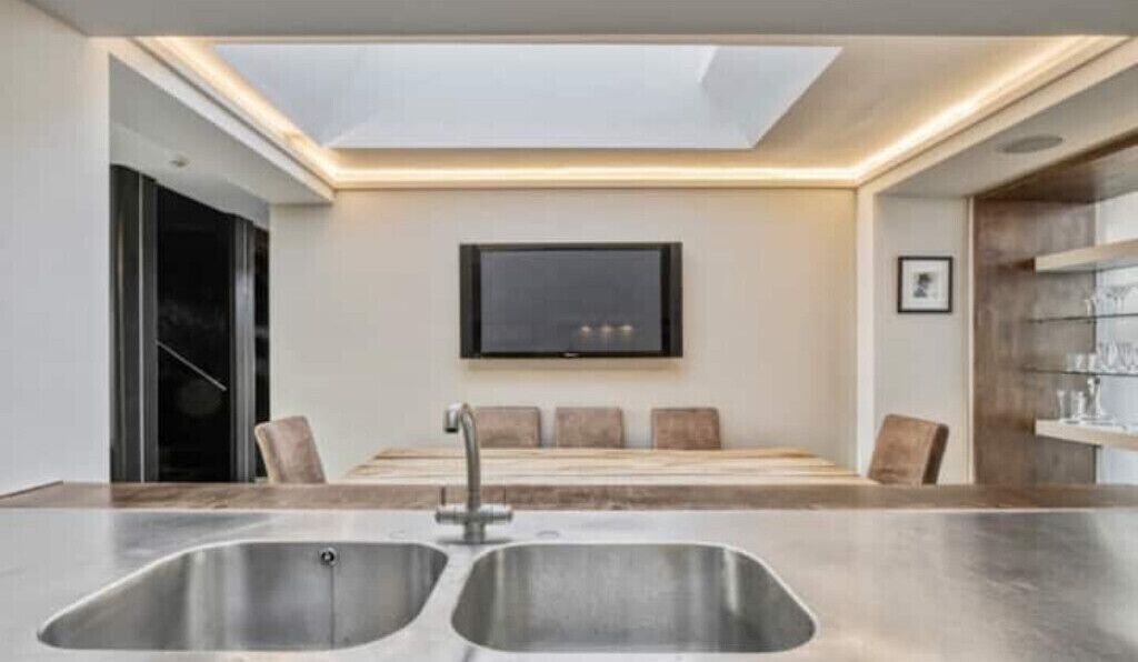 Photo of Others in Notting Dale