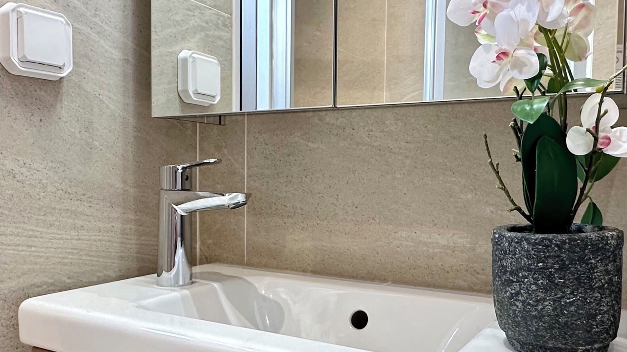 Photo of Bathroom in Butte-aux-Cailles